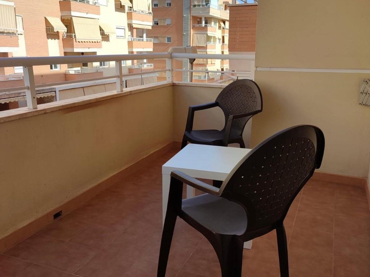 Garden Teatinos, Apartamento Con Piscina Y Ac Малага Экстерьер фото